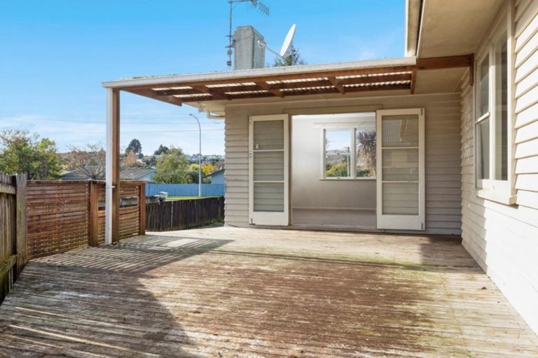 Photo of property in 8 Windsor Road, Bellevue, Tauranga, 3110