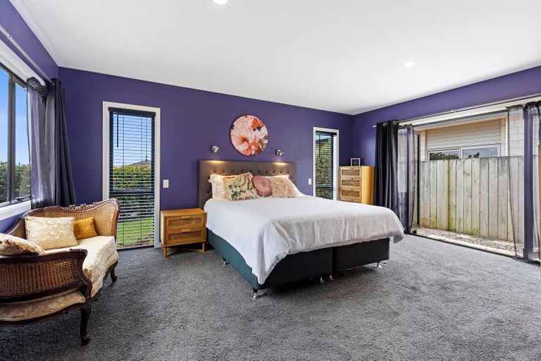 Photo of property in 2 Benmore Crescent, Pyes Pa, Tauranga, 3112