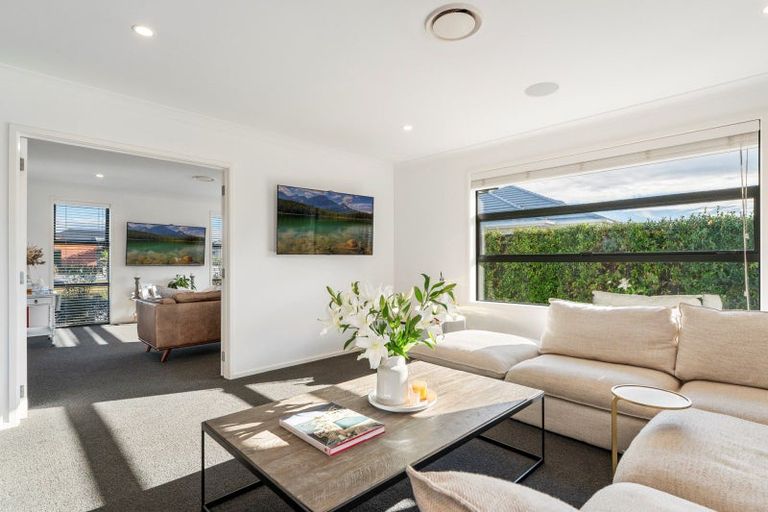 Photo of property in 77 The Boulevard, Papamoa Beach, Papamoa, 3118