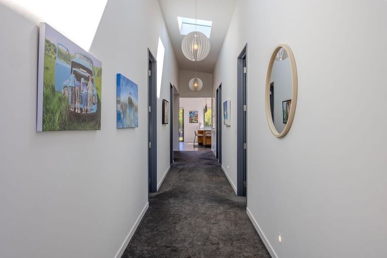 Photo of property in 87a Infinity Drive, Wanaka, 9305