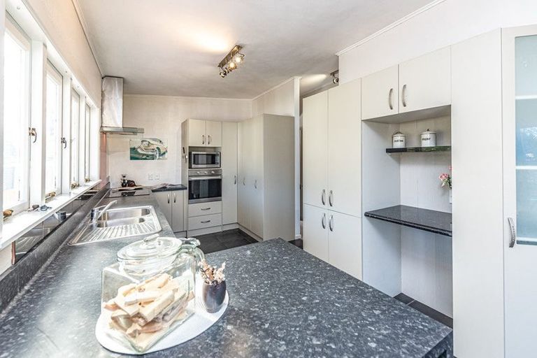 Photo of property in 1 Arran Place, Aramoho, Whanganui, 4500