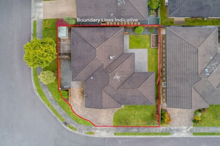 Photo of property in 5 Montrose Place, Pyes Pa, Tauranga, 3112