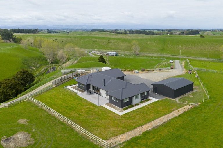 Photo of property in 234 Sandon Road, Feilding, 4779