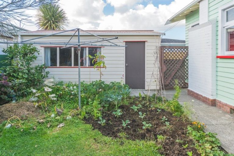 Photo of property in 28 Niblett Street, Whanganui, 4500