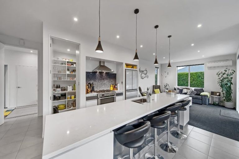 Photo of property in 21 Applefield Court, Northwood, Christchurch, 8051