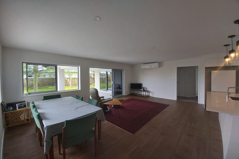 Photo of property in 371e Mangorei Road, Merrilands, New Plymouth, 4312