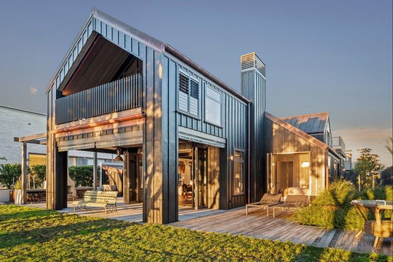 Photo of property in 10 Ida Way, Omaha, 0986