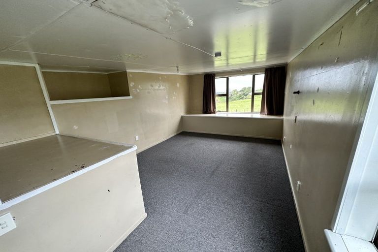 Photo of property in 846 Kaka Road, Okoki, Urenui, 4375