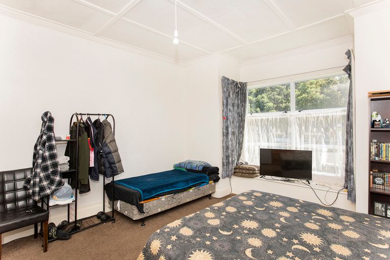 Photo of property in 184 Cobden Street, Gisborne, 4010