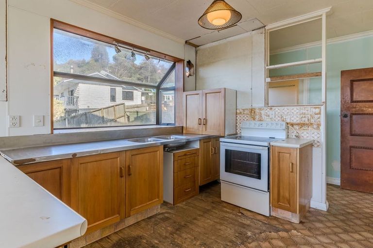 Photo of property in 17a Shandon Street, Roseneath, Port Chalmers, 9023