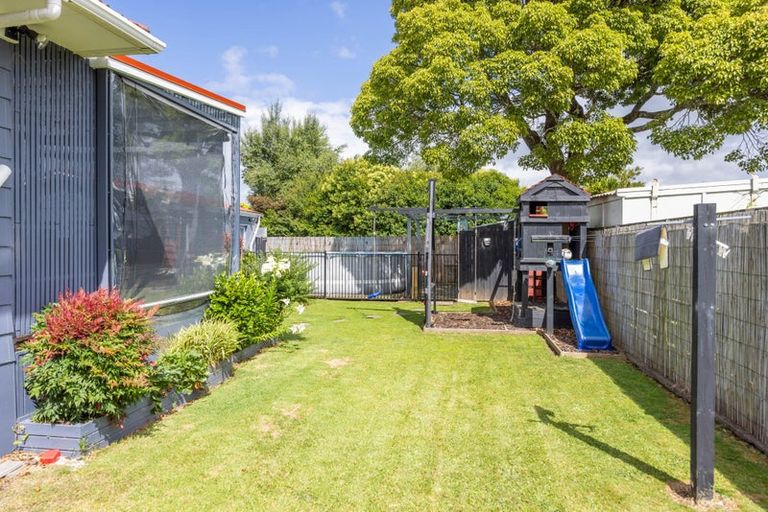 Photo of property in 56 Karen Crescent, Dinsdale, Hamilton, 3204