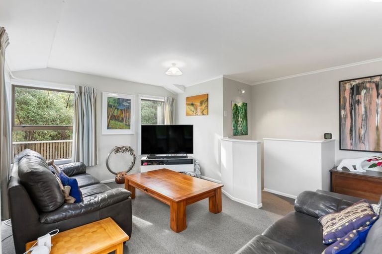 Photo of property in 38 Montgomery Avenue, Karori, Wellington, 6012