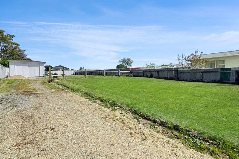 Photo of property in 7 Harris Street, Marton, 4710