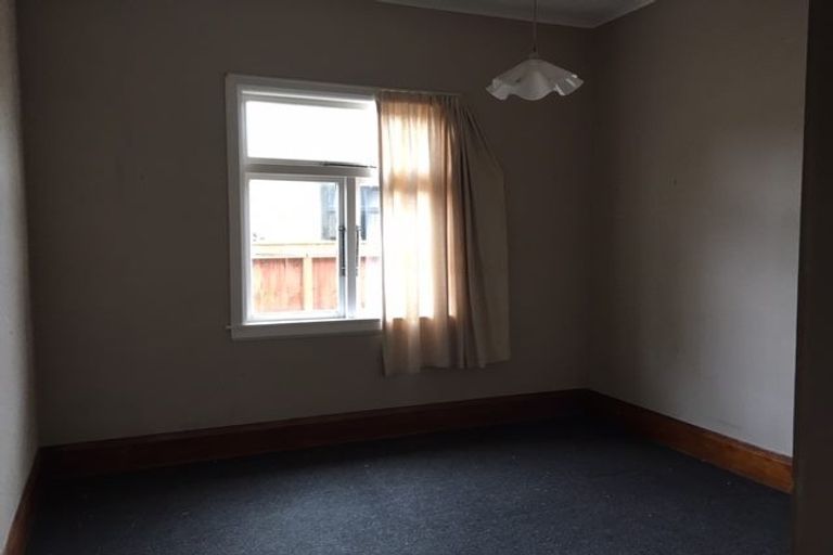 Photo of property in 214 Ferguson Street, Palmerston North, 4410