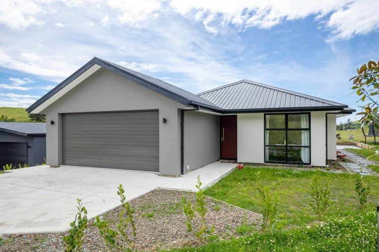 Photo of property in 3 Wansford Place, Stoke, Nelson, 7011