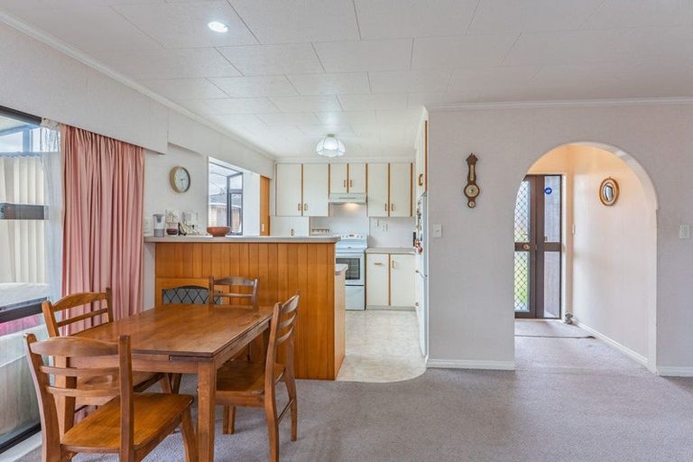 Photo of property in 1 Iti Street, Otaki, 5512