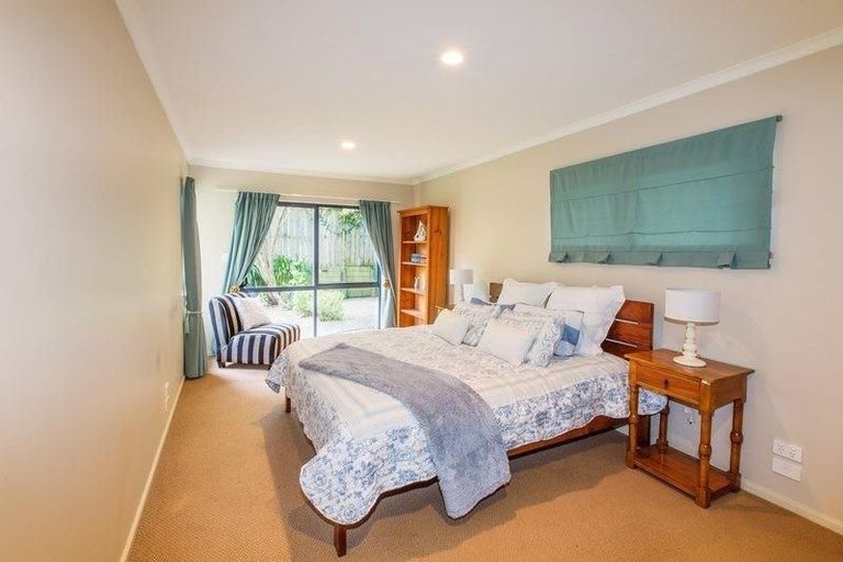 Photo of property in 10 Skye Road, East Tamaki Heights, Auckland, 2016