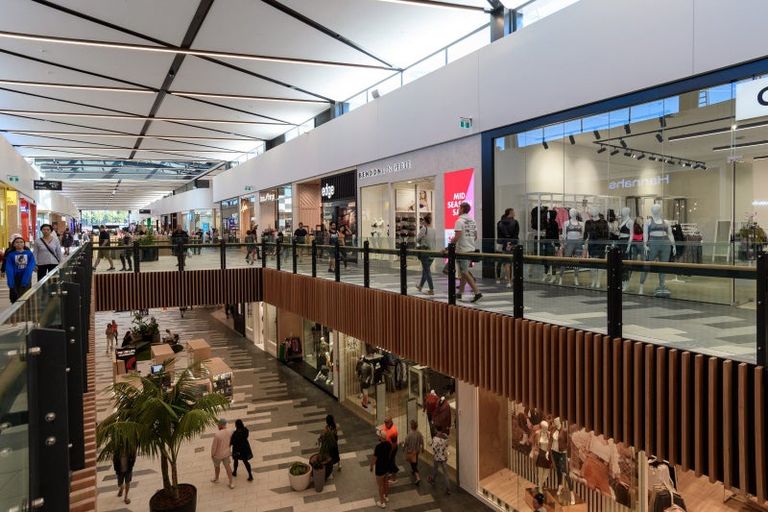 Photo of property in 1 Tarn Close, Pyes Pa, Tauranga, 3112