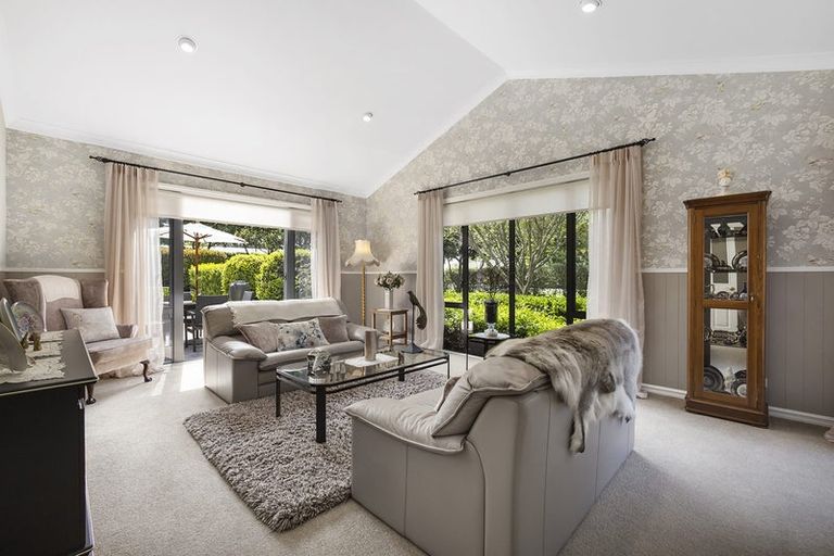 Photo of property in 196 Athlone Drive, Cambridge, 3434