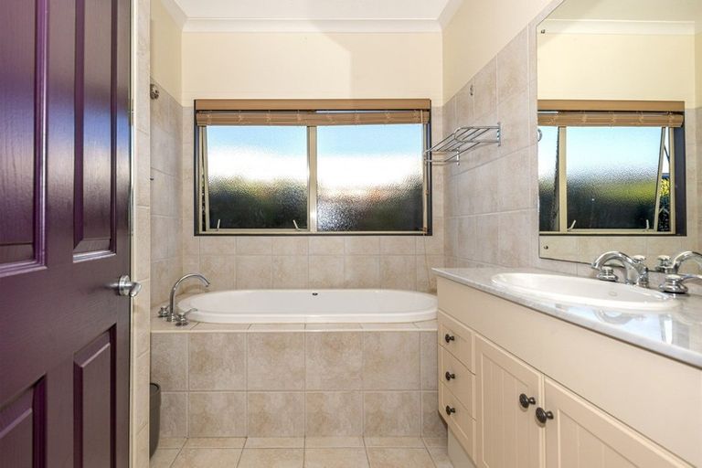 Photo of property in 4 Joanne Street, Lytton West, Gisborne, 4010