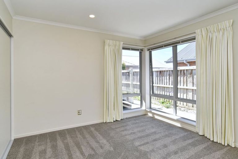 Photo of property in 33 Cognac Drive, Yaldhurst, Christchurch, 8042