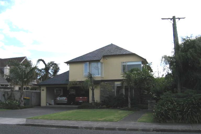 Photo of property in 14 Cecil Road, Milford, Auckland, 0620