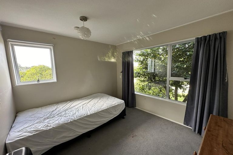 Photo of property in 89 Kahu Road, Paremata, Porirua, 5024