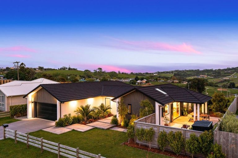 Photo of property in 27 Dawson Road, Snells Beach, 0920