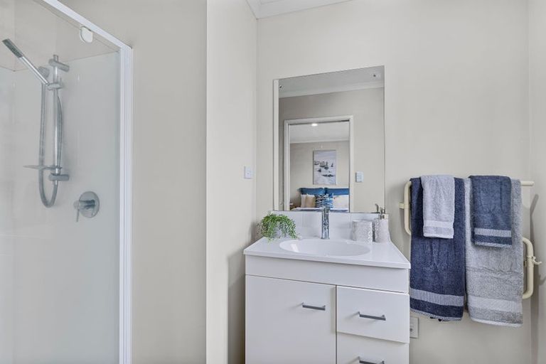 Photo of property in 4 Deal Street, Wigram, Christchurch, 8042