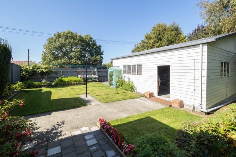 Photo of property in 52 Mcmurdo Street, Tinwald, Ashburton, 7700