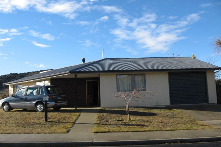 Photo of property in 44a Mount Iron Drive, Wanaka, 9305
