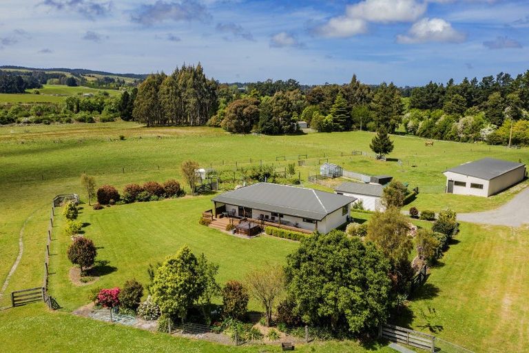 Photo of property in 238 Loburn Whiterock Road, Loburn, Rangiora, 7472