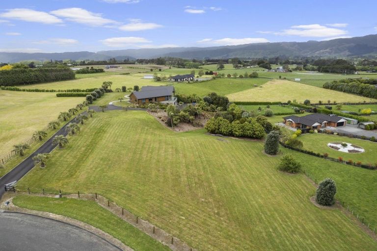 Photo of property in 85 Ohau Terrace, Ohau, 5570