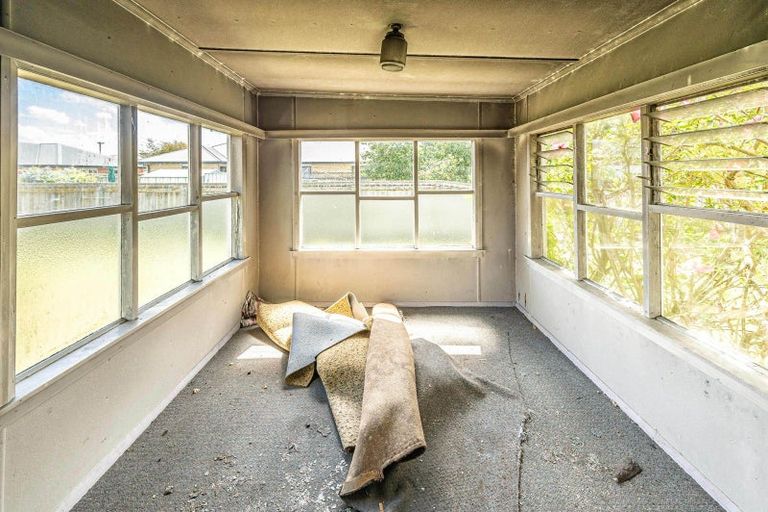Photo of property in 42 Plymouth Street, Whanganui, 4500