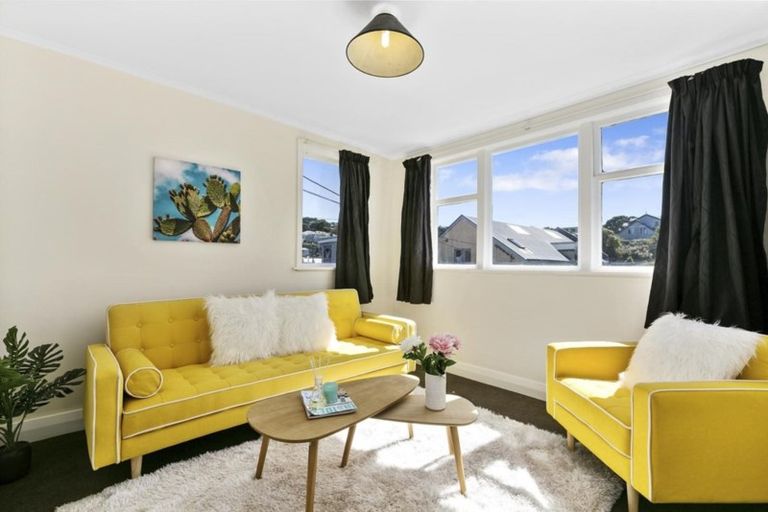 Photo of property in 2 Luxford Street, Berhampore, Wellington, 6023