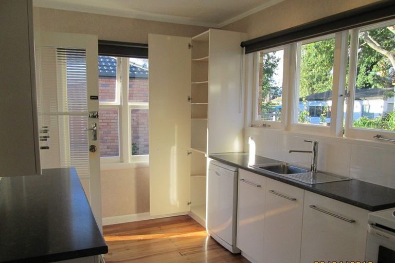 Photo of property in 13 East Street, Claudelands, Hamilton, 3214