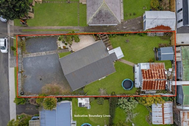 Photo of property in 5 Tui Crescent, Manurewa, Auckland, 2102