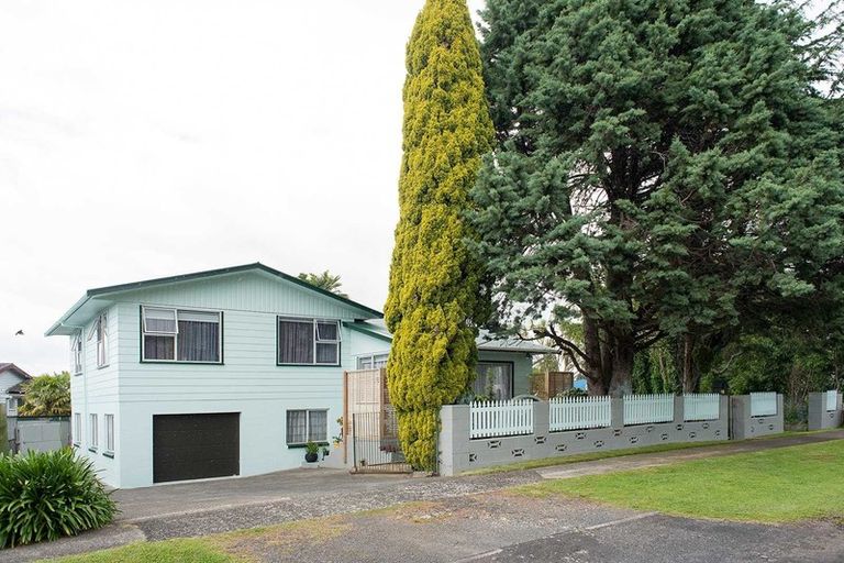 Photo of property in 10 Donnelly Street, Waihi, 3610