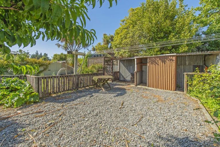 Photo of property in 25 Cross Street, Waikuku Beach, 7473