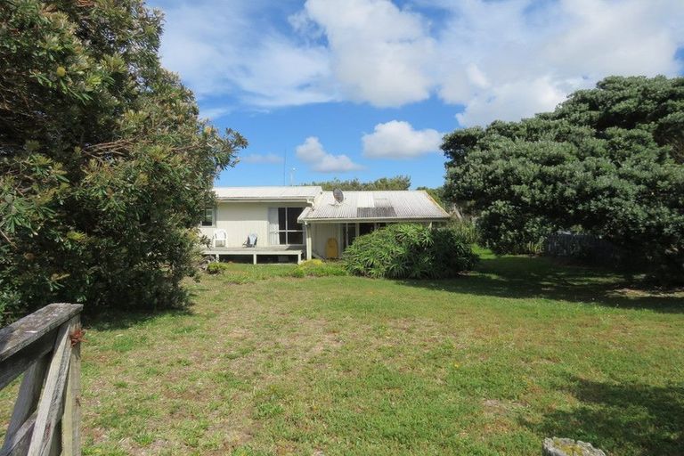 Photo of property in 59 Simon Urlich Road, Karikari Peninsula, 0483