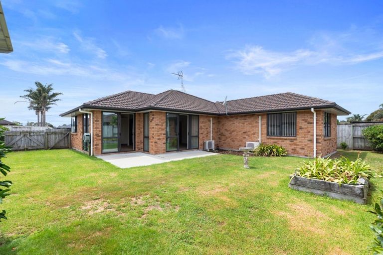 Photo of property in 80 Carrington Drive, Papamoa Beach, Papamoa, 3118
