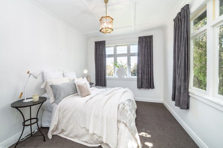 Photo of property in 65 Brandon Street, Featherston, 5710