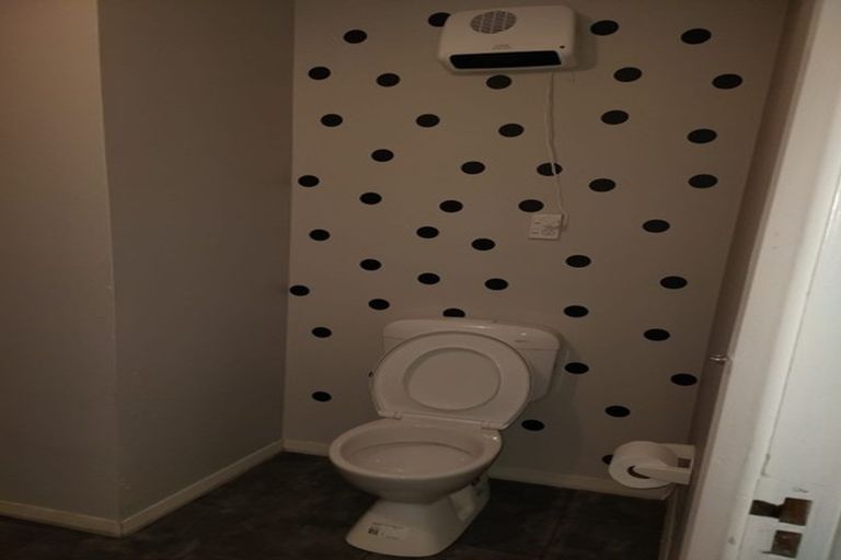 Photo of property in 36 Gibbons Street, Upper Hutt Central, Upper Hutt, 5018