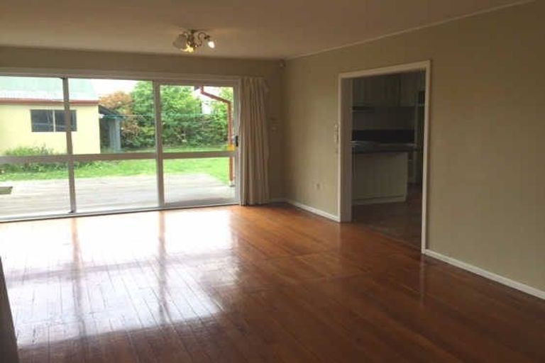 Photo of property in 2 Lovelock Street, Dallington, Christchurch, 8061