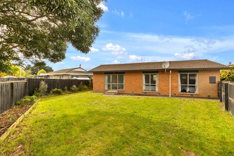 Photo of property in 8a Bromley Road, Bromley, Christchurch, 8062