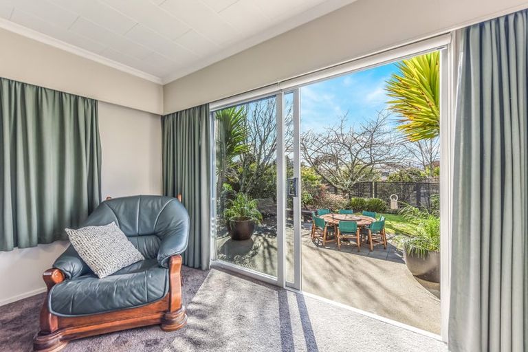 Photo of property in 2 Coach Place, Brightwater, 7022