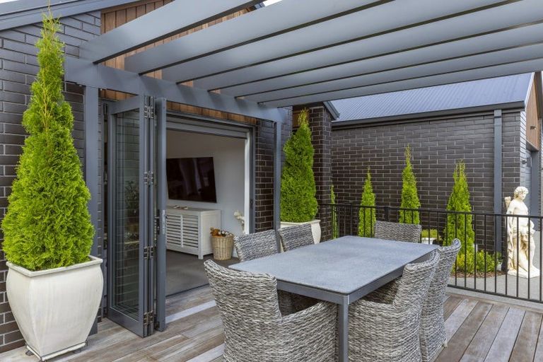 Photo of property in 43 Harakeke Drive, Wharewaka, Taupo, 3330