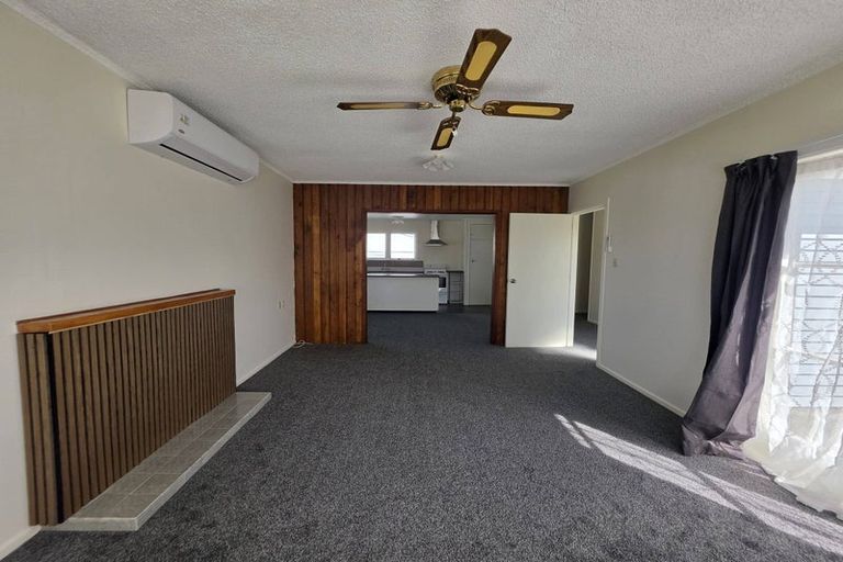 Photo of property in 58 Corlett Street, Utuhina, Rotorua, 3015