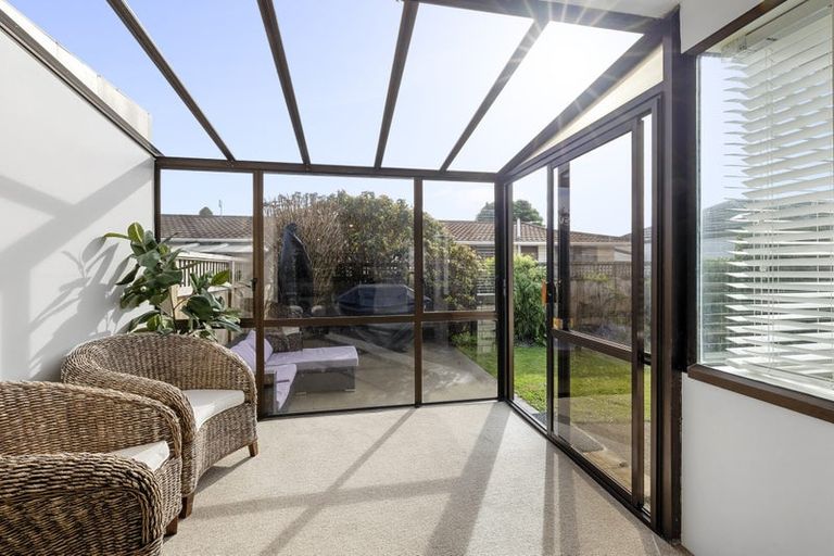 Photo of property in 1/12 Webster Street, Westown, New Plymouth, 4310