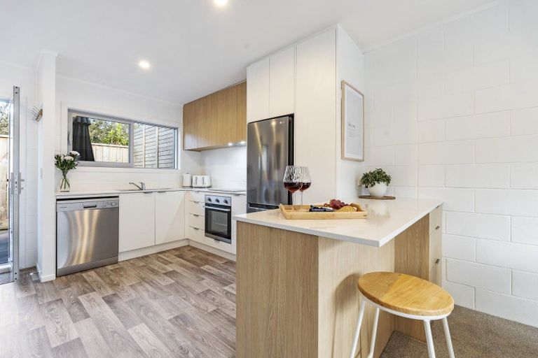 Photo of property in 48a Pitcairn Street, Oakura, 4314